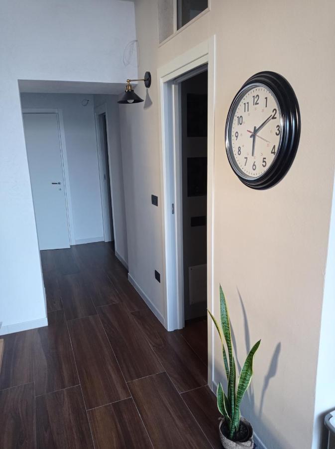 Suites Elifani Trani Bagian luar foto