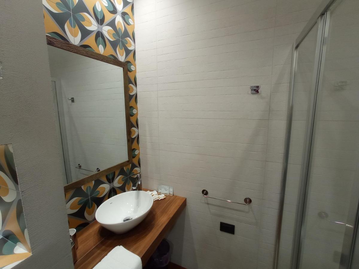 Suites Elifani Trani Bagian luar foto